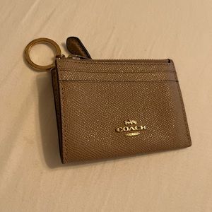 Coach ID holder